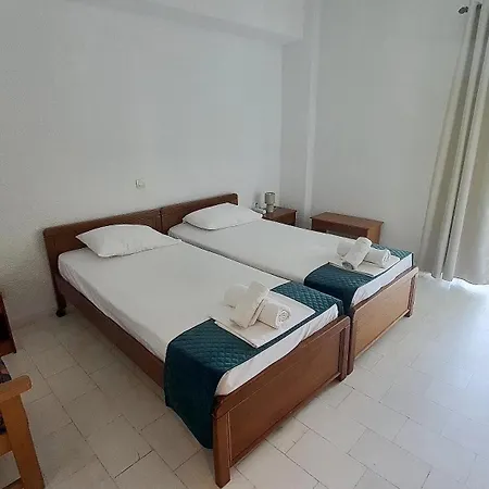 Hotel Pashos