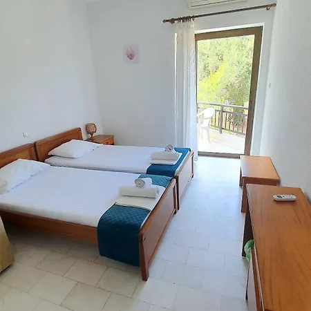 Hotel Pashos